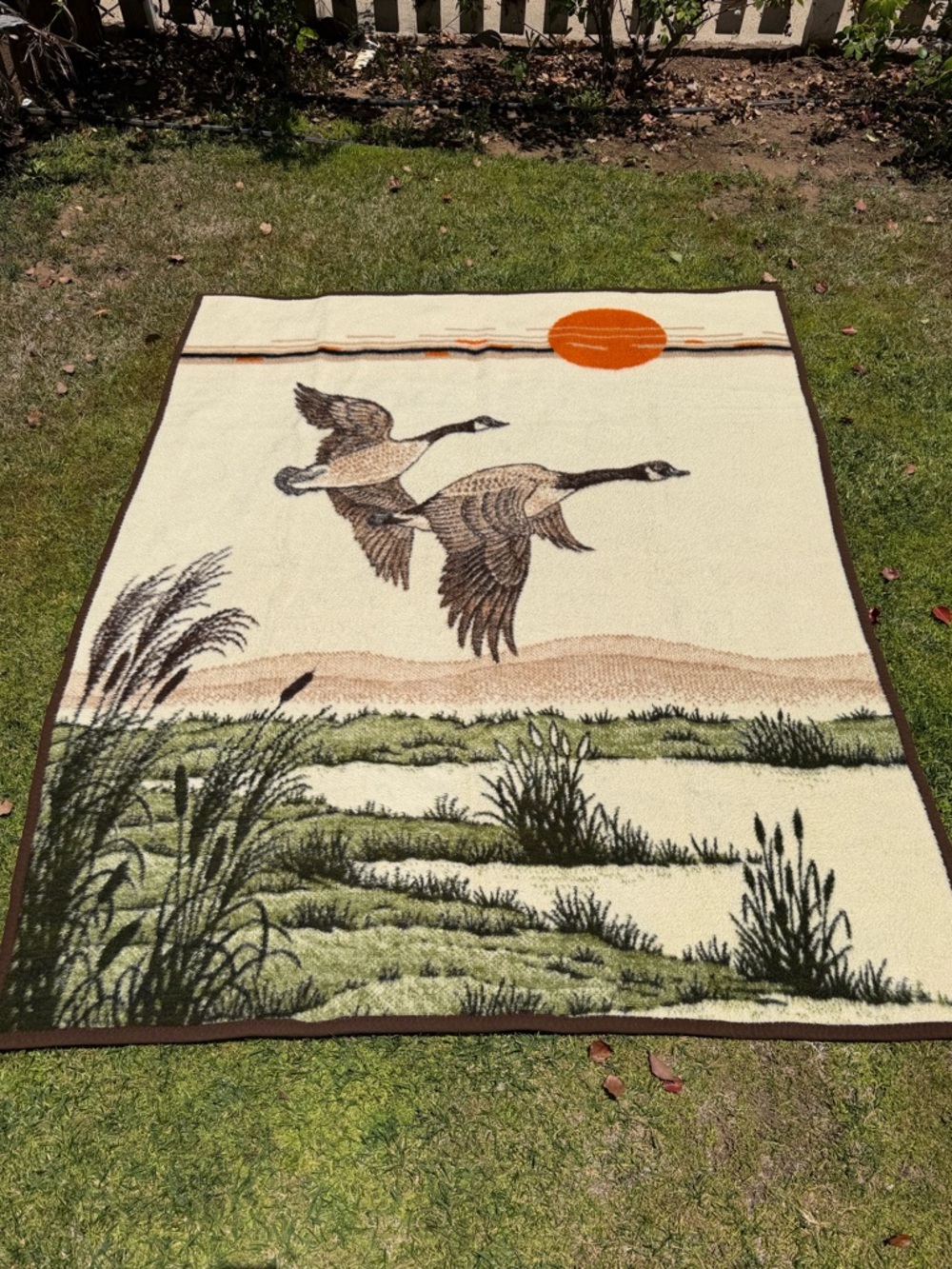 VTG Biederlack Flying Geese Sunset Landscape Reversible Throw Brown Orange 57x71